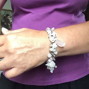 Pink quartz/pearl/beads bracelet